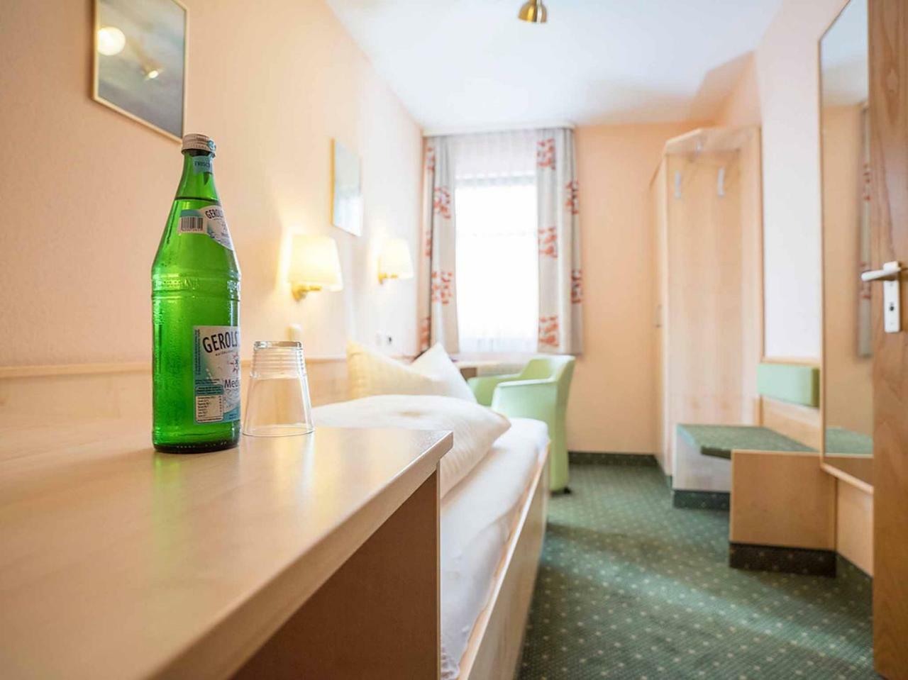 Gaestehaus Moenchshof Sommerhausen Exteriér fotografie